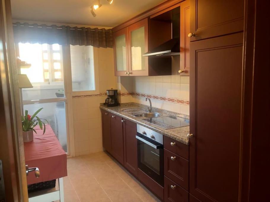 Schoenes Penthouse Mit Meerblick Pura Vida Баия-де-Касарес Экстерьер фото